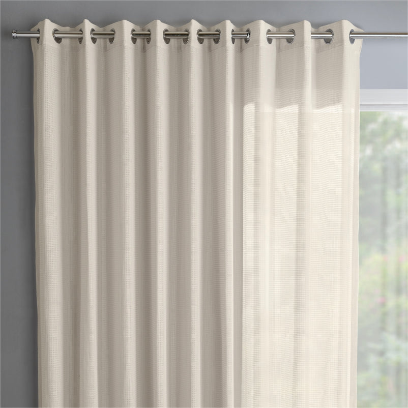 Victoria Eyelet Curtain: Unlined Sheer
